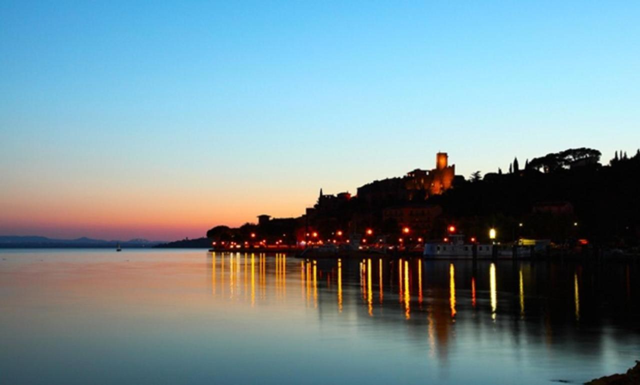 B&B Florida House Passignano sul Trasimeno Exterior photo